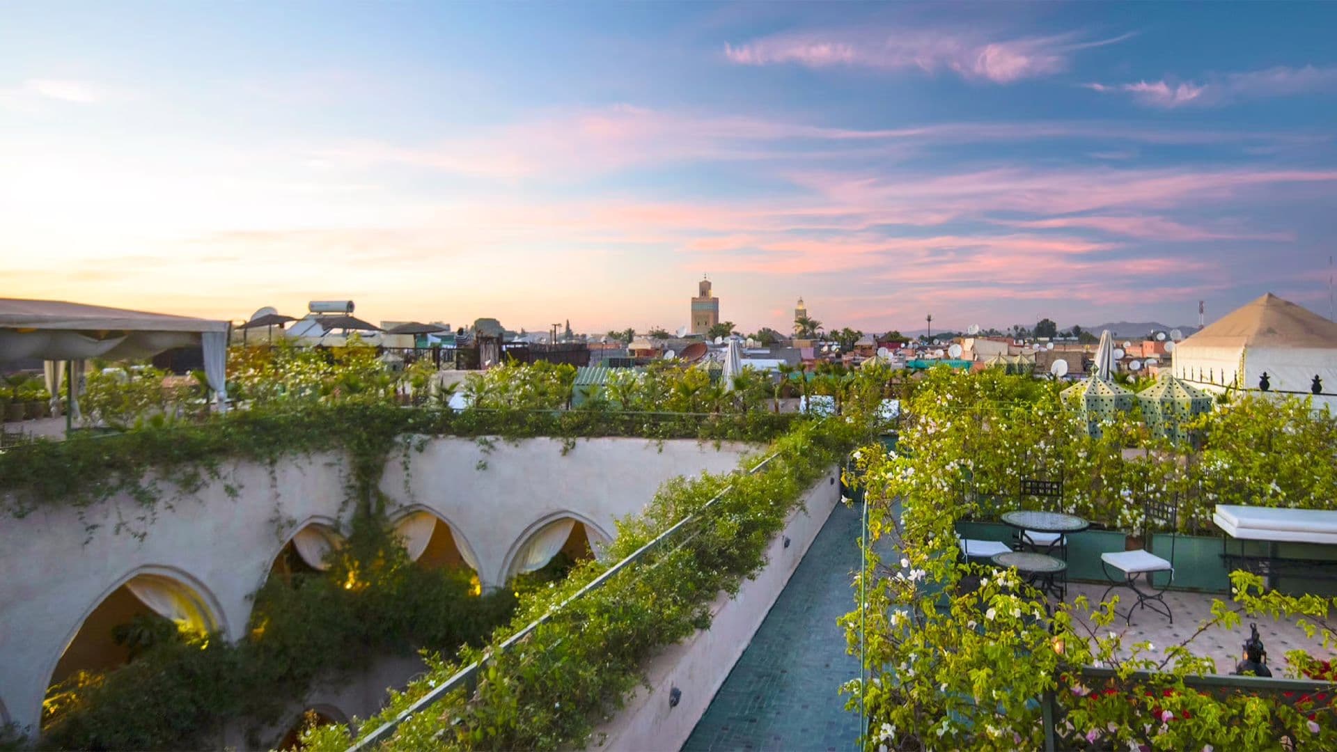 Riad Moucharabieh